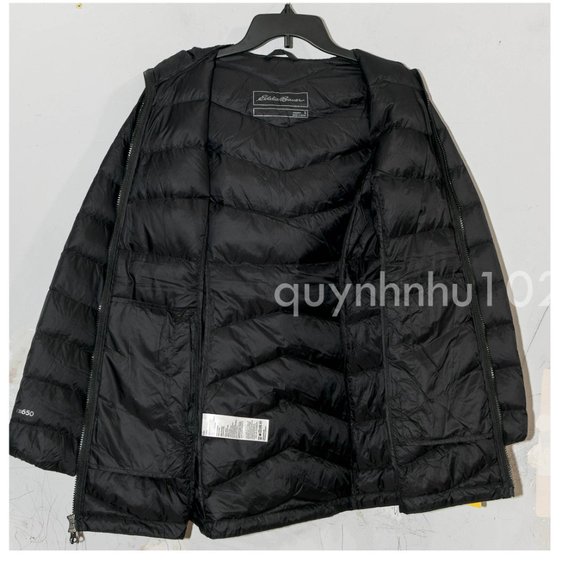 Eddie Bauer Women's CHEVRON DOWN PARKA IN BLACK - Picture 4 of 7